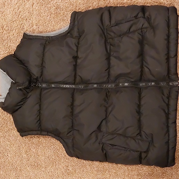 Old Navy Other - Old Navy Black Puffer Vest